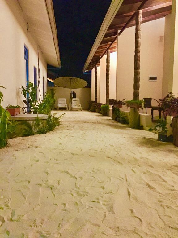Отель Ari Heaven Thoddoo Maldives Экстерьер фото